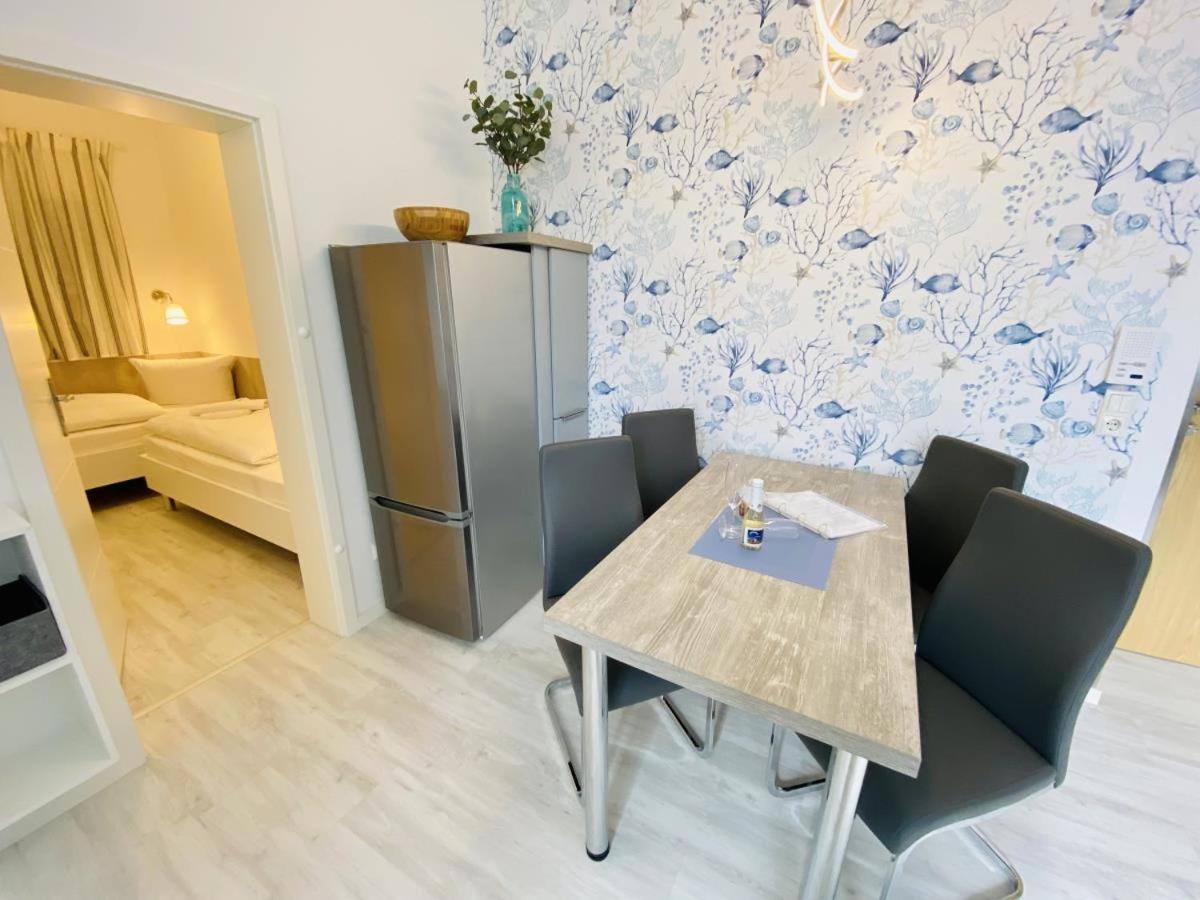 Berringer, Scholle, Direkt An Der Promenade Apartment Rostock Bagian luar foto